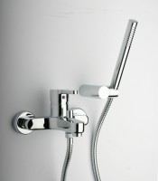 Neuesbad.de Arena Neuesbad.de Arena Wannenarmatur chrom, mit Brausegarnitur
