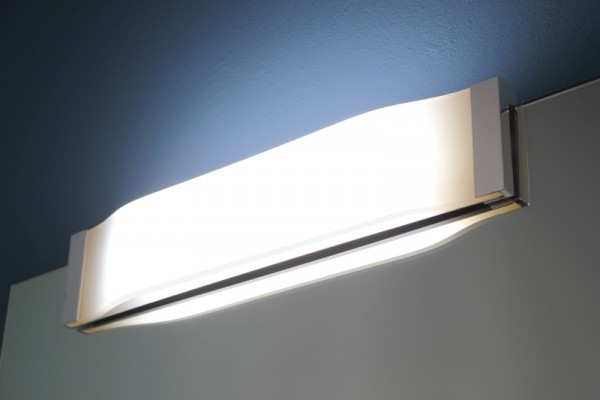 Koh-i-Noor Spiegelleuchte mit LED-Licht ONDA, 7921, CHROM