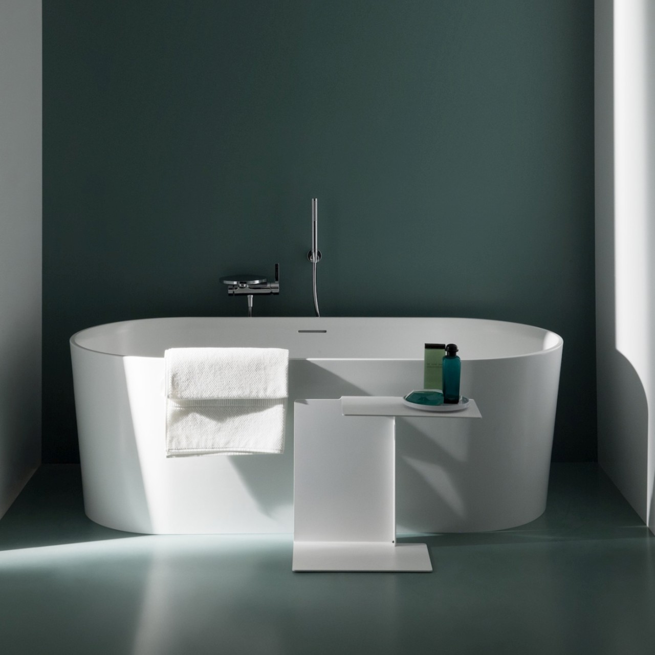 LAUFEN Badewanne VAL, 1600x750x520, freistehend,weiß,ohne Whirlfunktion, 23028.2, 2302820000001 H2302820000001