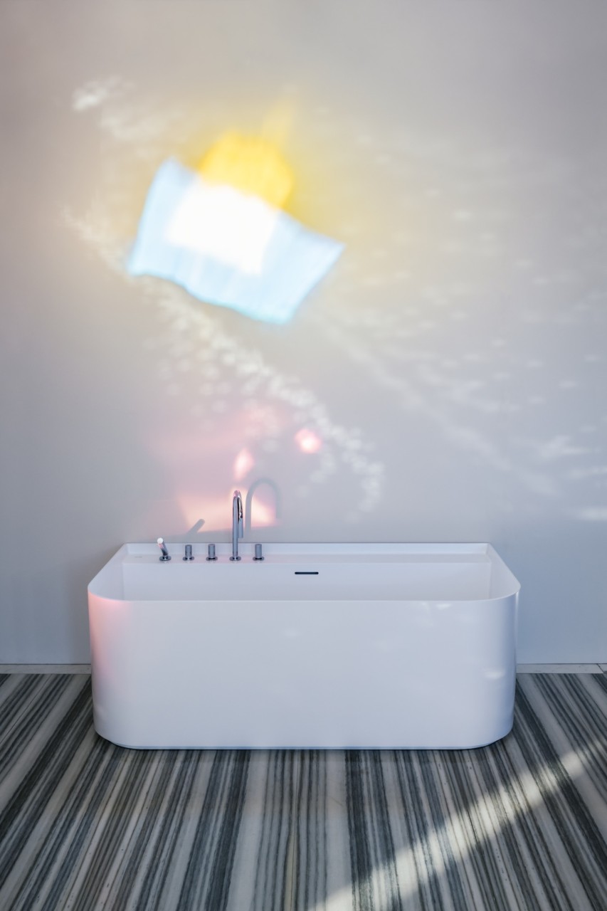 LAUFEN Badewanne Sonar 815x1600x535 aus Sentec mit Hahnloechern weiss H2203470000361