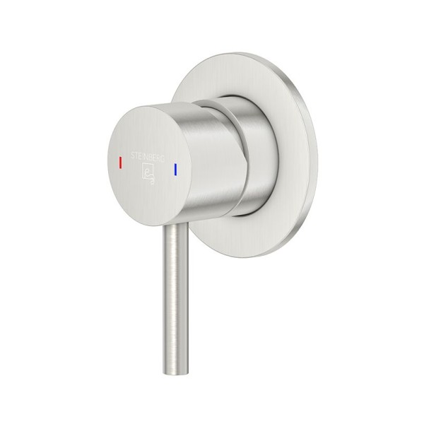 Steinberg Serie 100 Brausearmatur Aufputz, einbaufertig, brushed nickel, 100 2250 BN