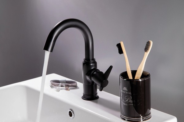 Neuesbad Serie 400 Waschtischarmatur, ohne Ablaufgarnitur, Oberfläche: schwarz matt