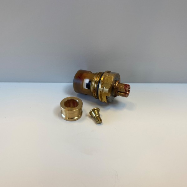 Ideal Standard JADO Oberteil und Übergang G1/2,