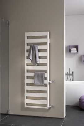 Kermi Badheizkörper Casteo-D BH1259x30x600mm QN638, glanzslb, links, Nabenabst. 500, CTN1D120060WLXK